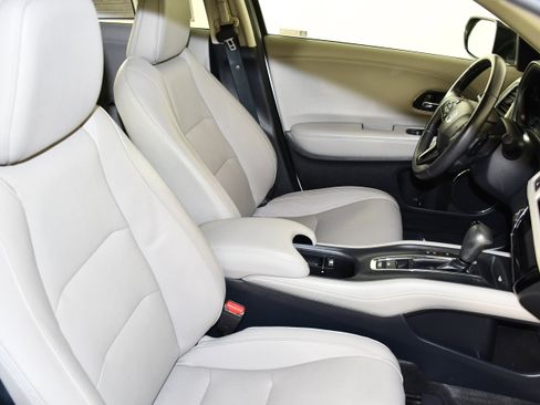 Used 2022 Honda HR-V EX-L image 42