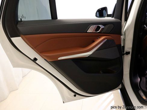 Certified 2025 BMW X5 xDrive40i w/ Climate Comfort Package image 30