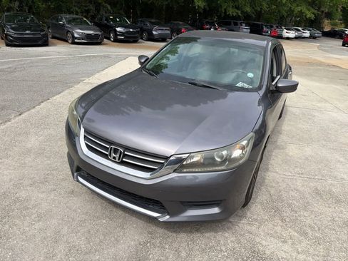 Used 2014 Honda Accord LX image 3