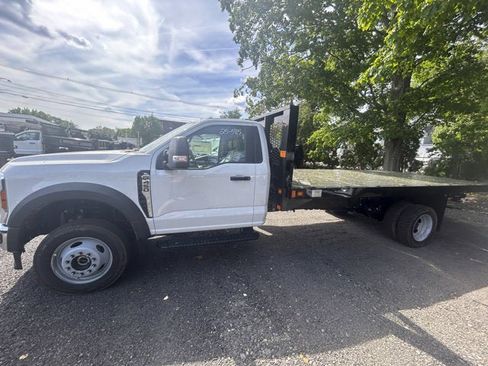 New 2025 Ford F450 XL w/ XL Chrome Package image 4
