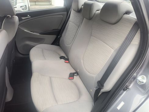 Used 2016 Hyundai Accent SE w/ Option Group 02 FWD image 25