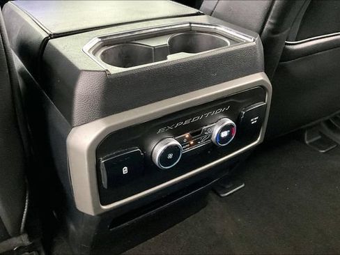 Used 2021 Ford Expedition Max XLT RWD image 9