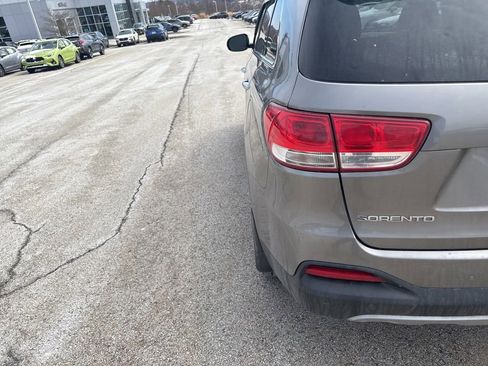 Used 2016 Kia Sorento EX w/ EX Premium Package AWD/4WD image 29