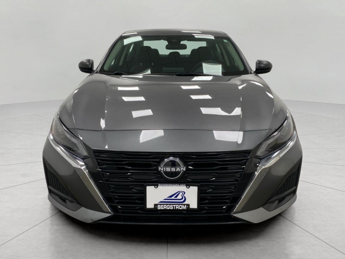 Certified 2025 Nissan Altima 2.5 SV FWD image 9