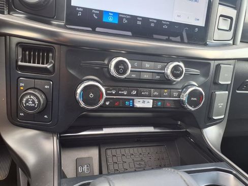 Used 2024 Ford F150 Lariat w/ Equipment Group 502A High AWD/4WD image 32