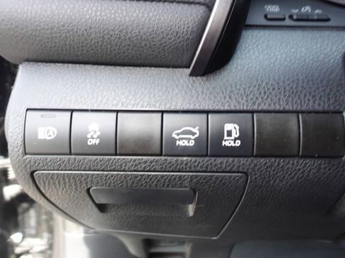 Certified 2023 Toyota Camry SE image 20