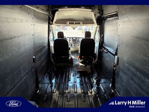 Used 2020 Ford Transit 250 148 High Roof Extended w/ Load Area Protection Package image 32