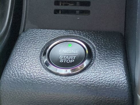 Used 2022 Ford F250 Platinum image 27