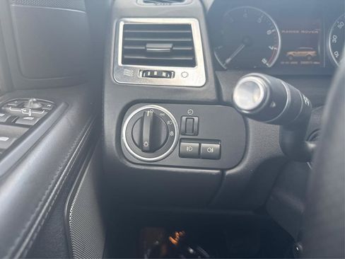 Used 2013 Land Rover Range Rover Sport HSE LUX AWD/4WD image 15
