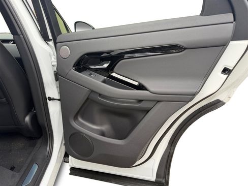 New 2026 Land Rover Range Rover Evoque Dynamic SE image 20