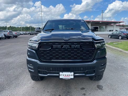 Used 2026 RAM 1500 Big Horn AWD/4WD image 2