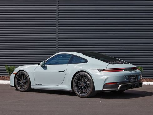 Certified 2025 Porsche 911 Carrera 4 GTS image 3