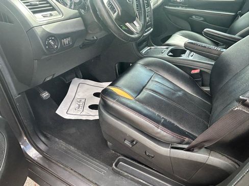 Used 2017 Dodge Grand Caravan GT FWD image 10