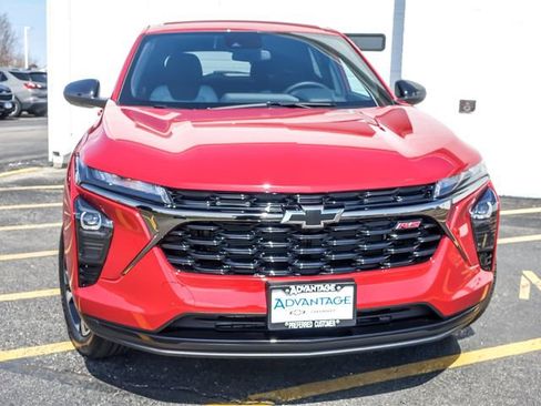 New 2026 Chevrolet Trax RS FWD image 10