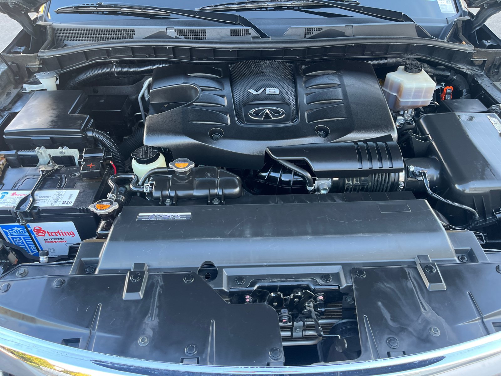 Used 2017 INFINITI QX80 4WD w/ Deluxe Technology Package image 21