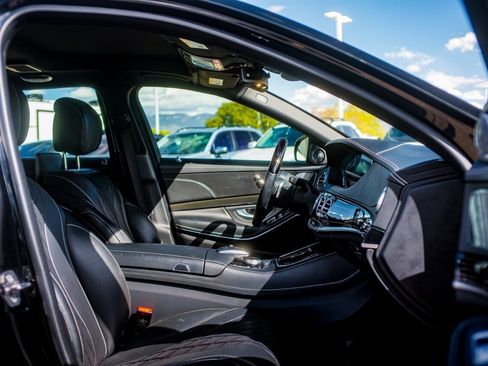 Used 2020 Mercedes-Benz Maybach S 650 image 43