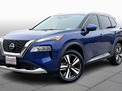 Certified 2022 Nissan Rogue Platinum w/ Head-Up Display Package