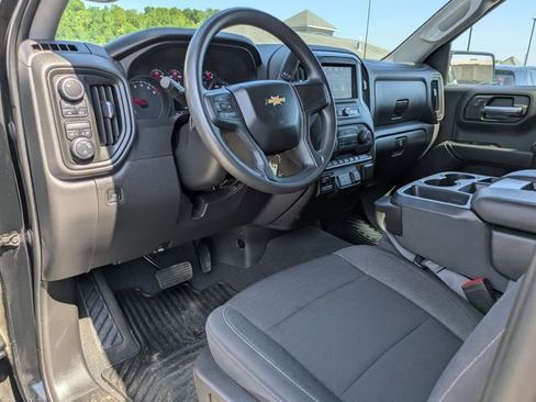 Used 2022 Chevrolet Silverado 1500 Custom AWD/4WD image 8