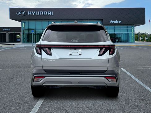 New 2026 Hyundai Tucson Limited FWD image 6