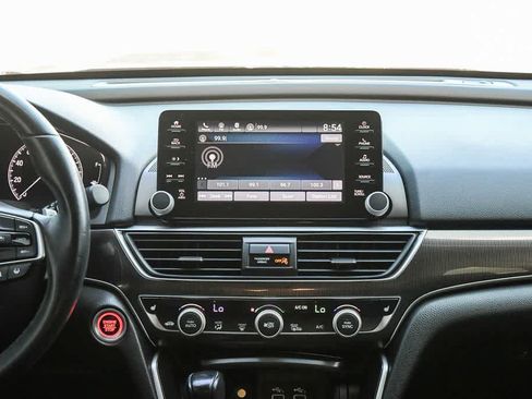 Used 2022 Honda Accord Sport Special Edition image 15