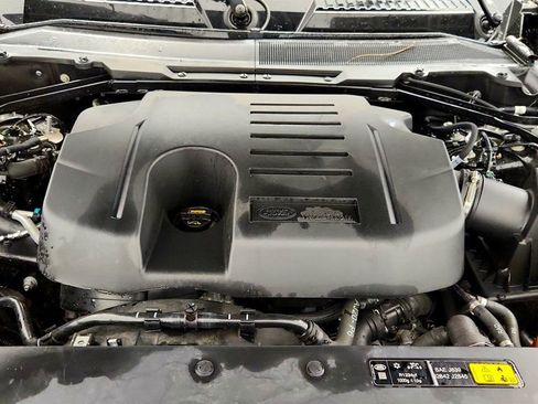 Used 2022 Land Rover Defender 110 X image 28