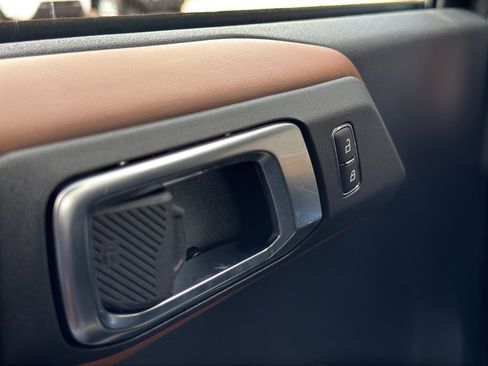 Used 2023 Ford Bronco Outer Banks image 30