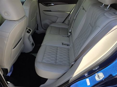 Certified 2023 Buick Envision Avenir image 11