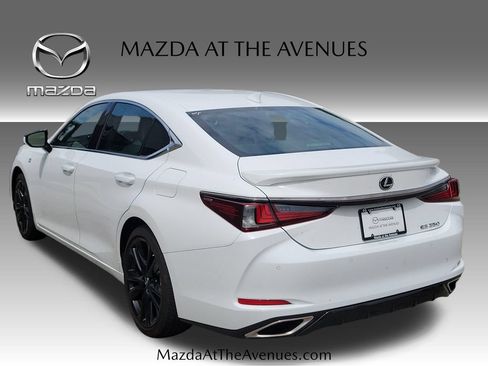 Used 2022 Lexus ES 350 F Sport w/ Accessory Package 2 FWD image 22