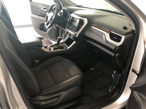 Used 2019 GMC Acadia SLE image 13