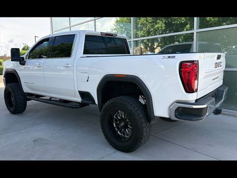 Used 2020 GMC Sierra 2500 SLE w/ SLE Convenience Package AWD/4WD image 5