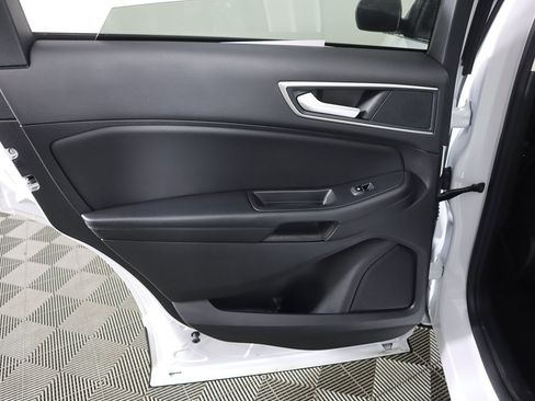 Used 2024 Ford Edge SEL image 24