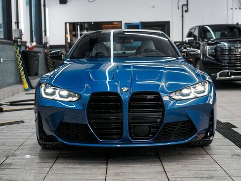 Used 2023 BMW M4 xDrive Competition image 2