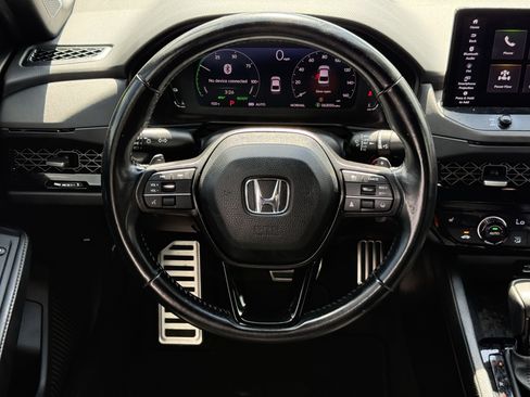 Used 2024 Honda Accord Sport image 15