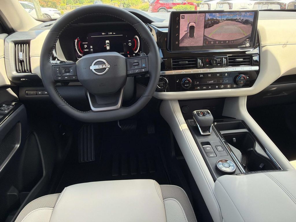 New 2026 Nissan Pathfinder SL AWD/4WD image 13