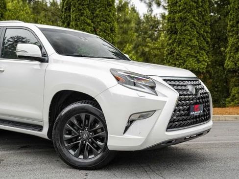 Used 2023 Lexus GX 460 Premium w/ Premium Package AWD/4WD image 7