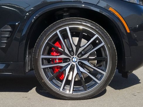 New 2026 BMW X5 M60i w/ Executive Package image 9