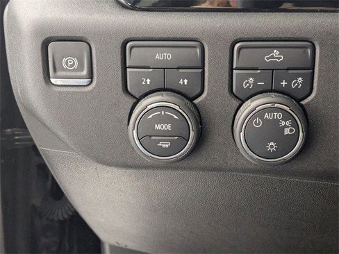 Certified 2024 Chevrolet Silverado 1500 LT image 18