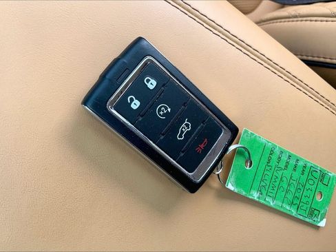 Certified 2025 Jeep Grand Cherokee Summit AWD/4WD image 14