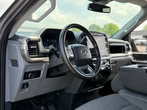 Used 2024 Ford F150 XLT AWD/4WD image 14