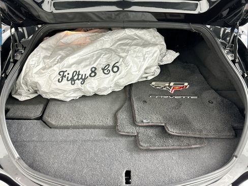 Used 2013 Chevrolet Corvette Convertible image 30