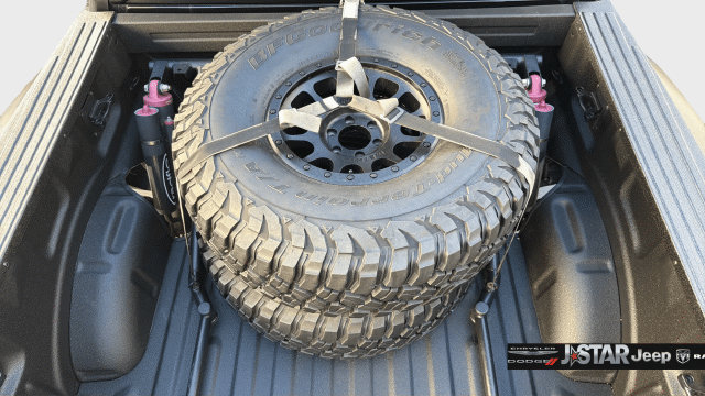 Used 2024 Ford F150 Raptor w/ Equipment Group 803A Raptor R AWD/4WD image 39