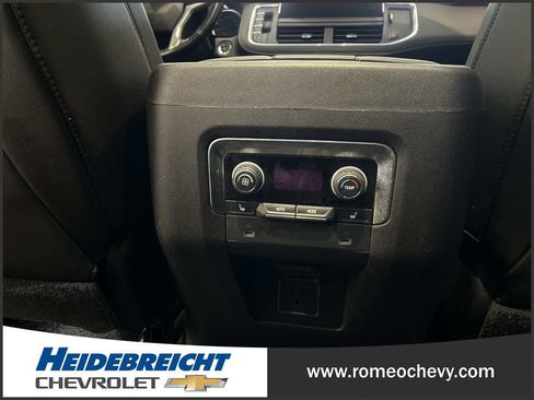 Certified 2021 Chevrolet Tahoe Premier w/ Premium Package image 16