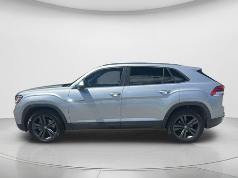 Used 2021 Volkswagen Atlas Cross Sport SE image 8