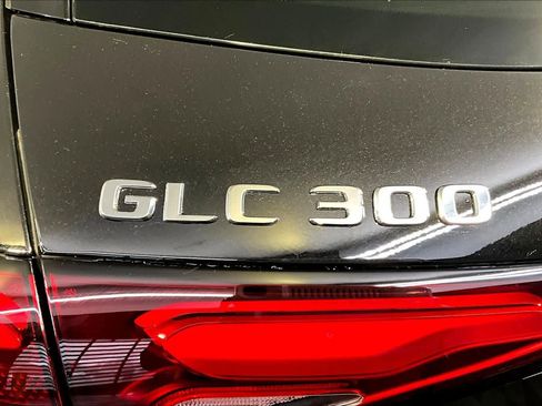 New 2026 Mercedes-Benz GLC 300 4MATIC image 6