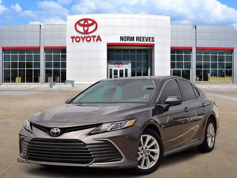 Used 2023 Toyota Camry LE AWD/4WD image 1