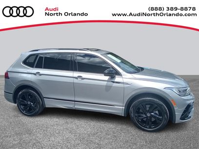 Used 2024 Volkswagen Tiguan SE R-Line