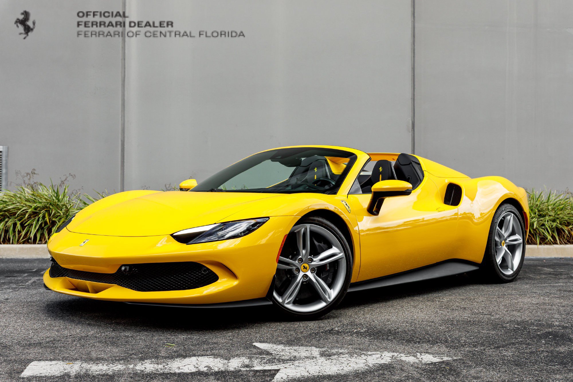 Used 2025 Ferrari 296 GTS RWD image 1