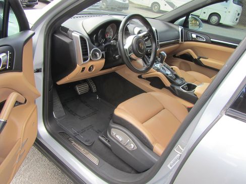 Used 2016 Porsche Cayenne S w/ Premium Plus Package image 17