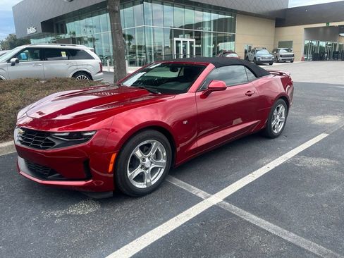 Used 2024 Chevrolet Camaro LT w/ Technology Package RWD image 1