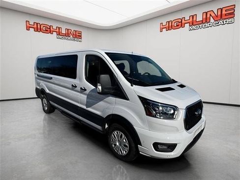 Used 2023 Ford Transit 350 XLT RWD image 3